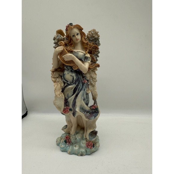 The Unbranded Brand Other - Angel statuette with a musical instrument in his hands